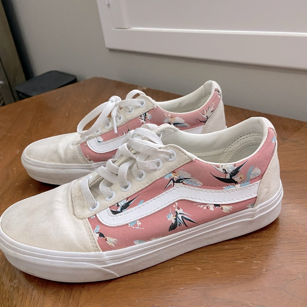 Darling Vans!
